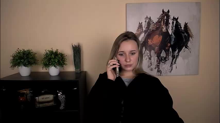 _nicole_new Live Sex February 11, 2026