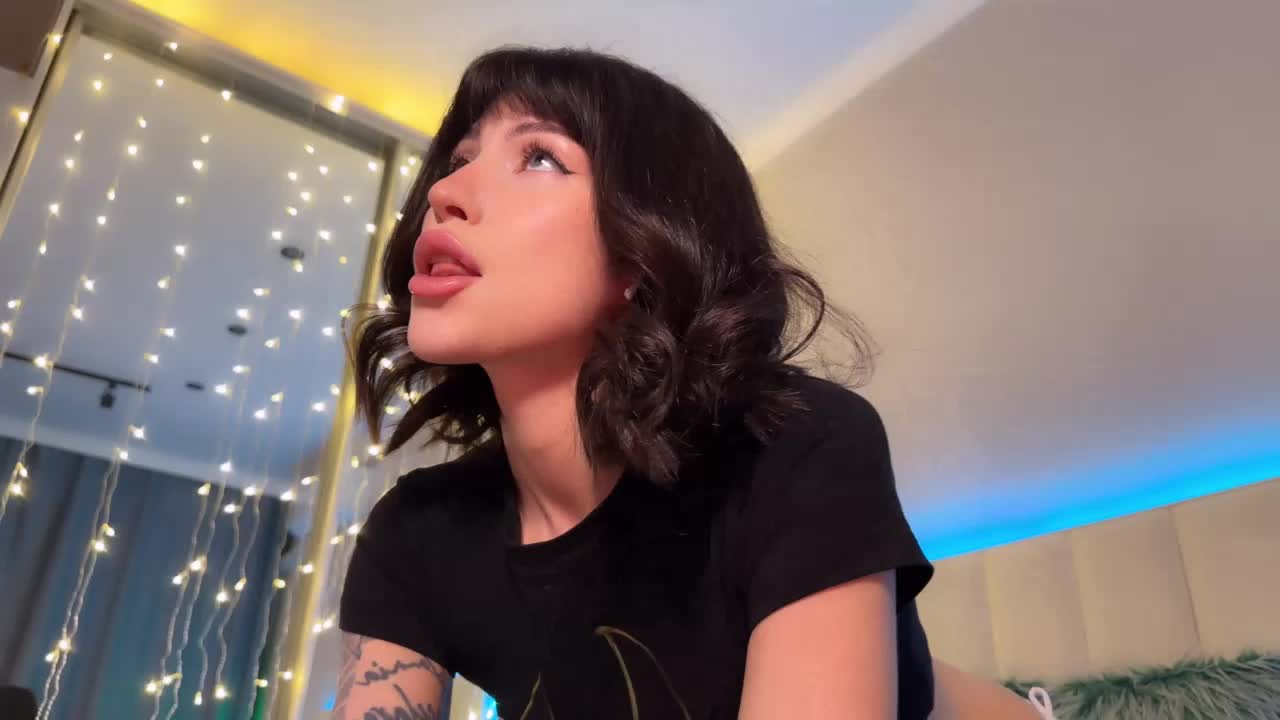 AllweNEEDisLOVE Live Sex February 11, 2026