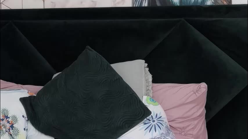 taniyagrey Live Sex February 12, 2026