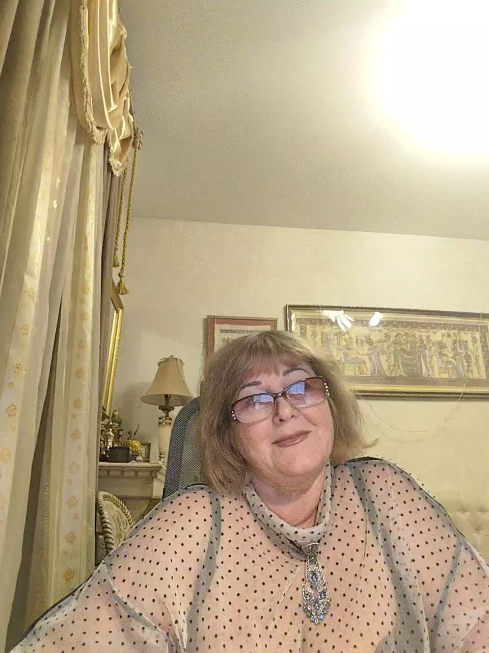 KarinkaSweet Live Sex February 12, 2026