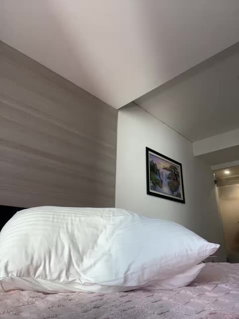 Nastyu-sha Live Sex February 12, 2026