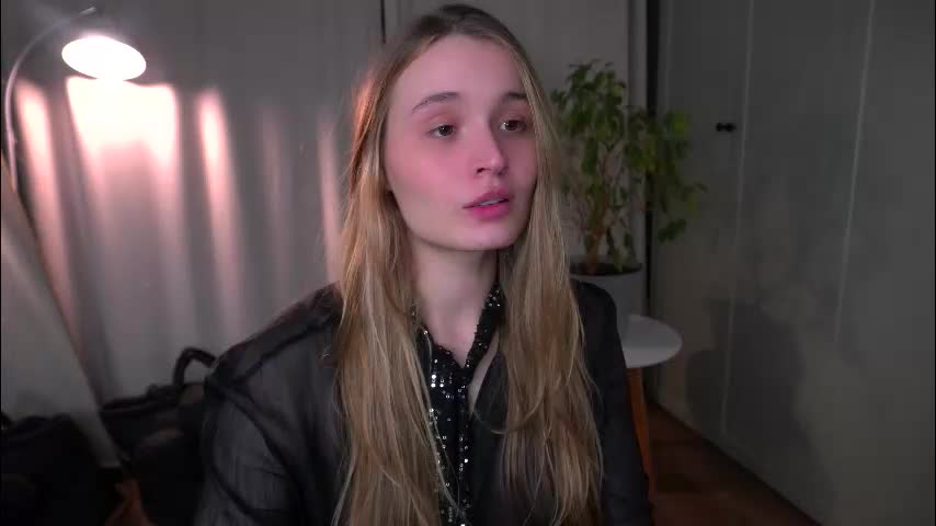 lisa_schiele Live Sex February 12, 2026