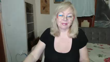 EvelynLoveShy Live Sex February 12, 2026