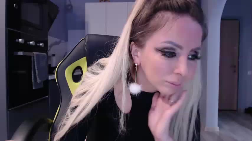 blondalina Live Sex February 12, 2026