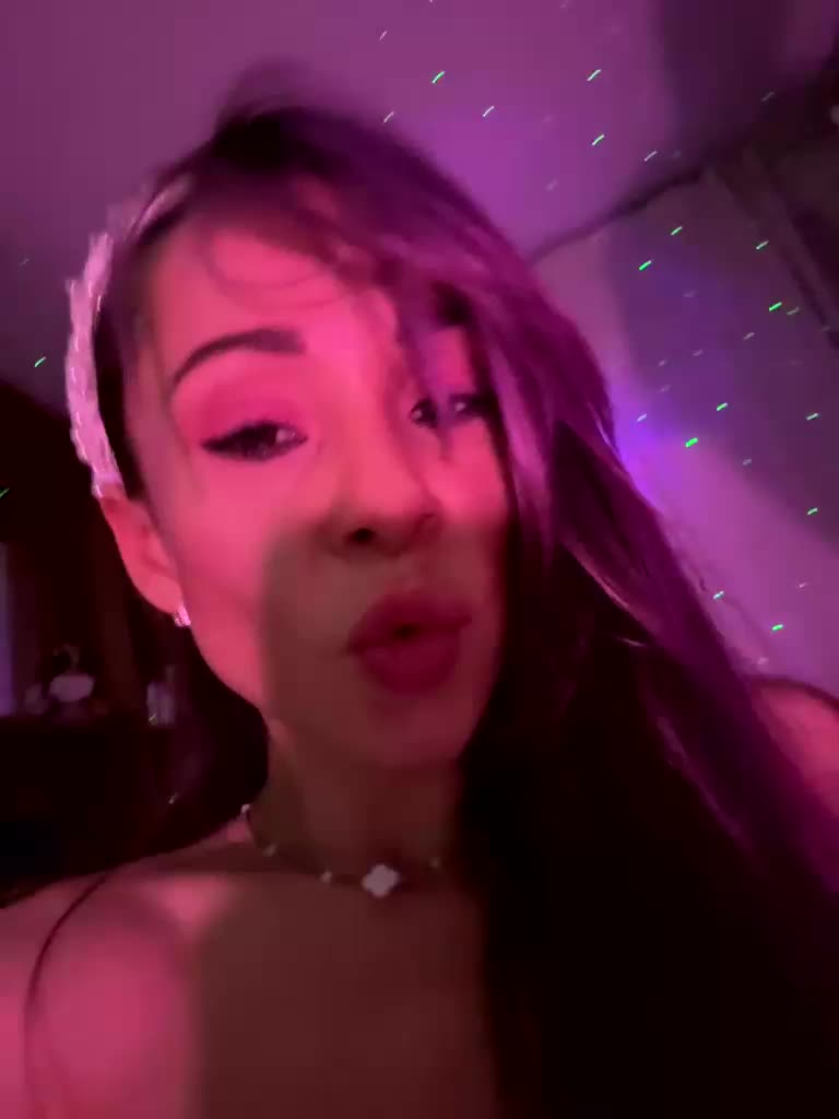 VIP17CoupleDream Live Sex February 12, 2026