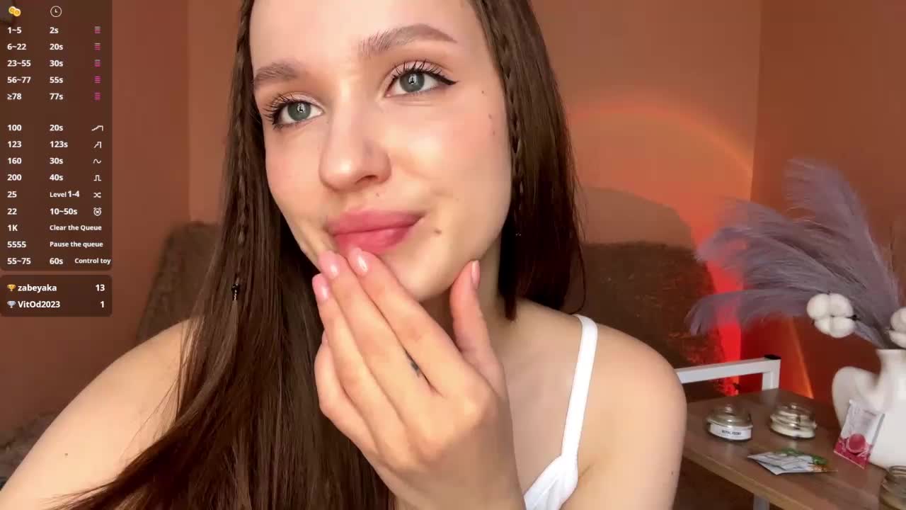 HollieDurand Live Sex February 13, 2026