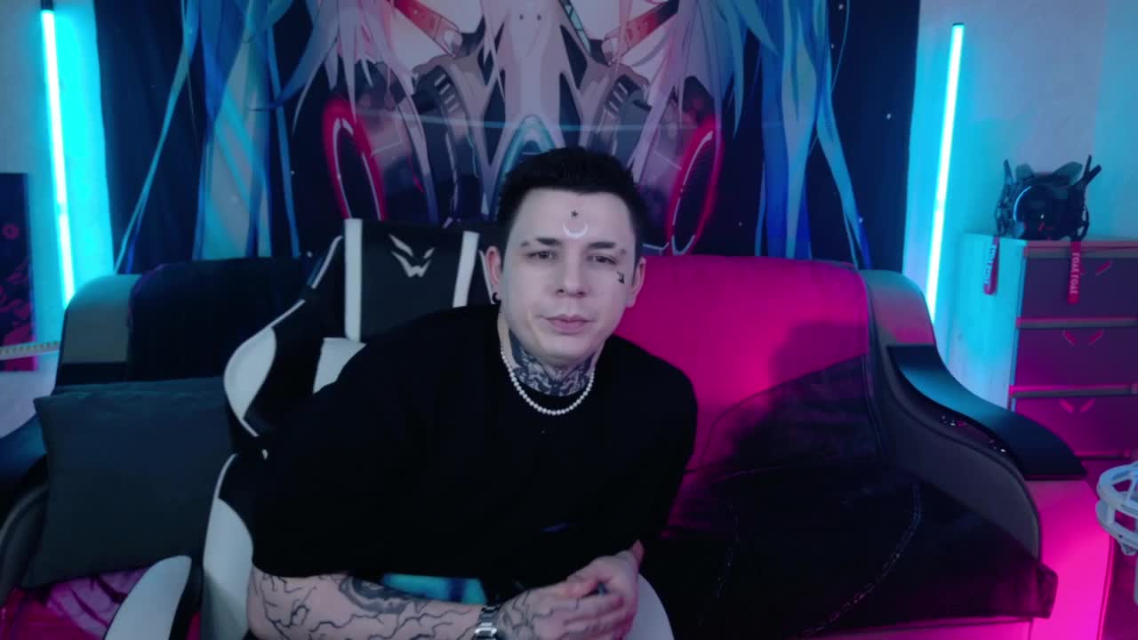 Aurora-Natsuki Live Sex February 13, 2026