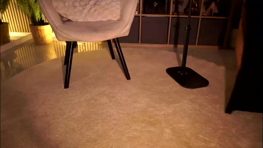 miss_ema_divine Live Sex February 13, 2026