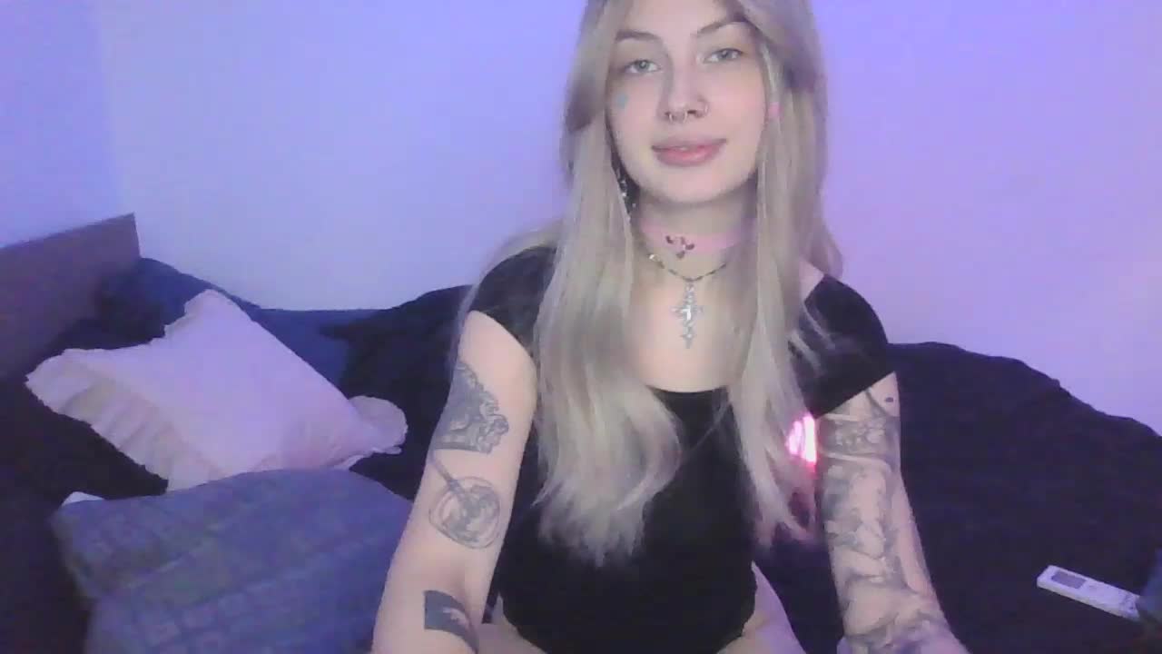 EmilyFlowers Live Sex February 13, 2026