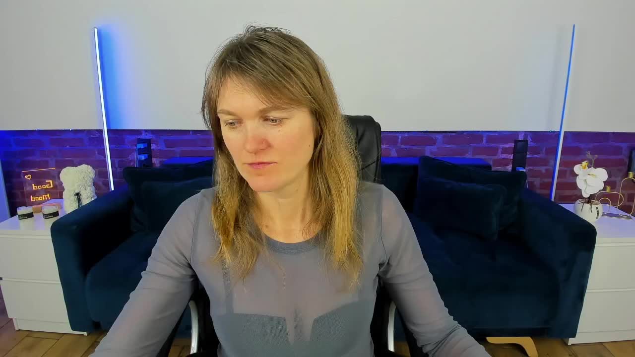 Annabel-xxx Live Sex February 13, 2026