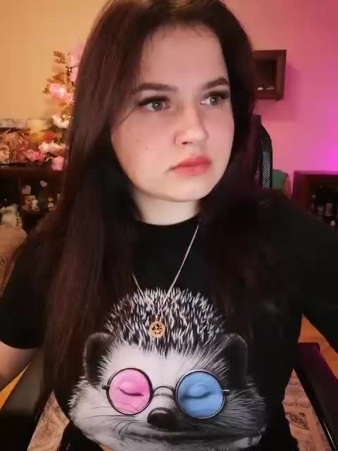 JuliaHesperaks Live Sex February 13, 2026
