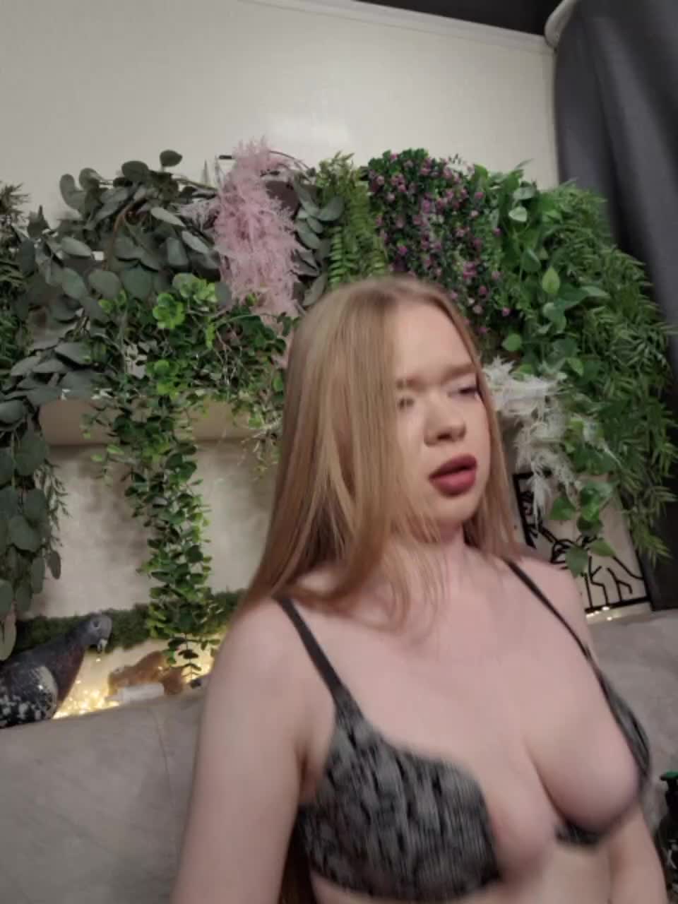 -scyrim- Live Sex February 14, 2026