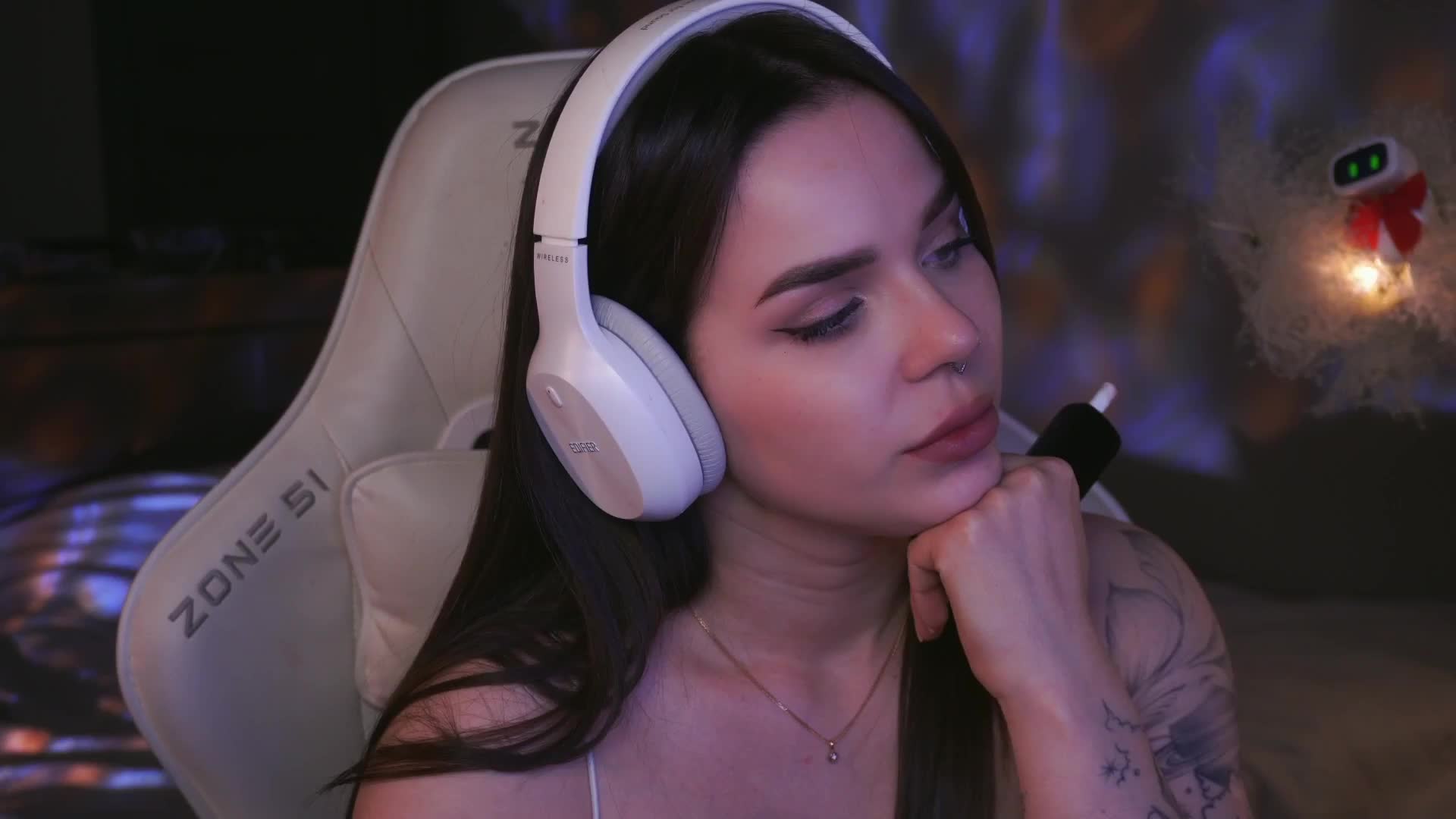 MiniNika Live Sex February 14, 2026