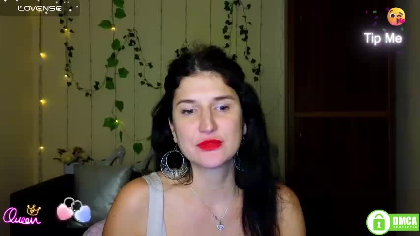 AliannaSoloKisses Live Sex February 14, 2026