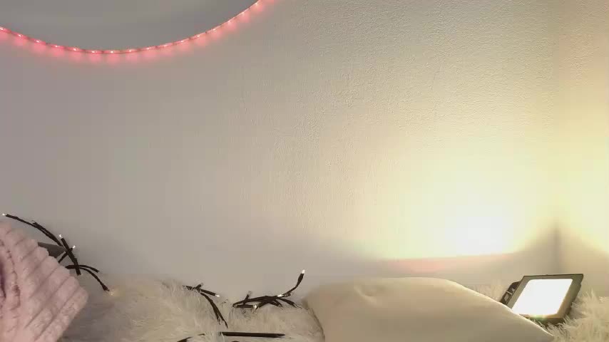 -Miray- Live Sex February 14, 2026