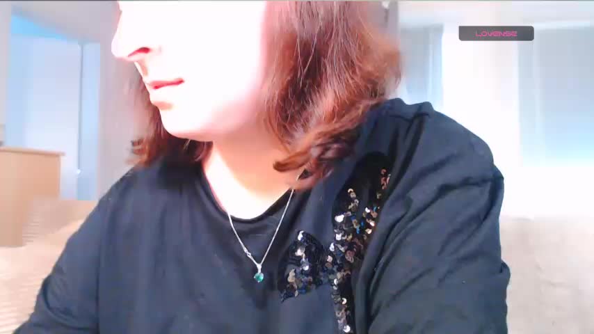 Caroline1995 Live Sex February 14, 2026