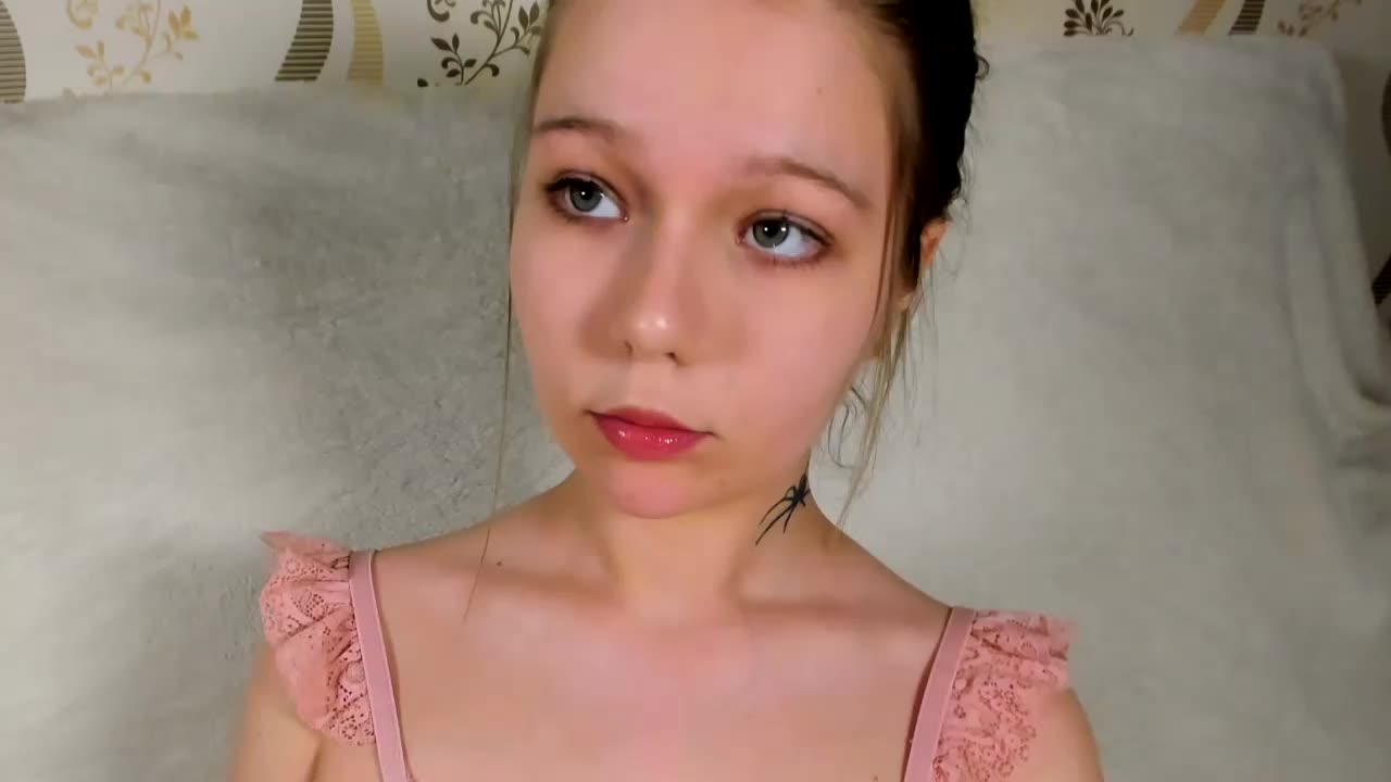 MelMooon Live Sex February 14, 2026