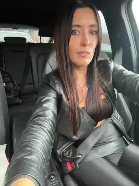 Marianna_ Live Sex February 15, 2026