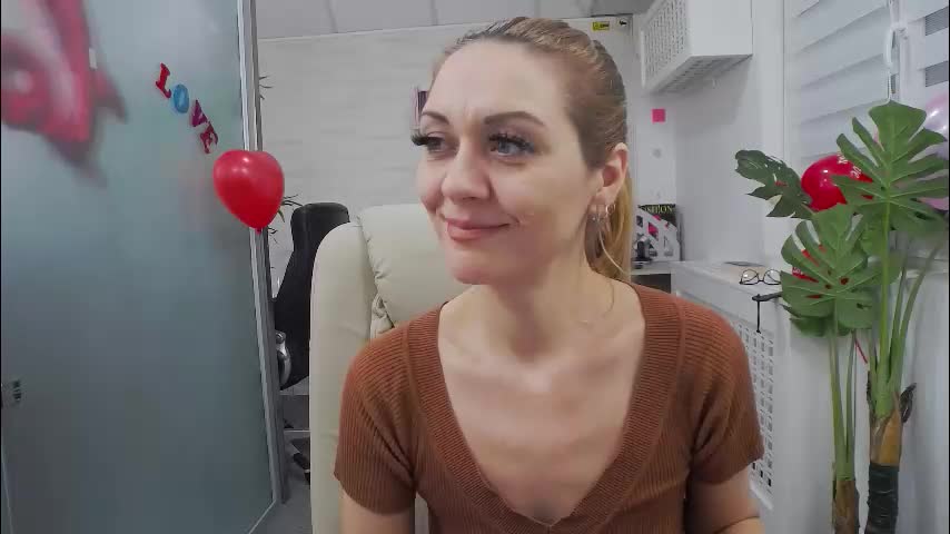 ellamilf Live Sex February 15, 2026