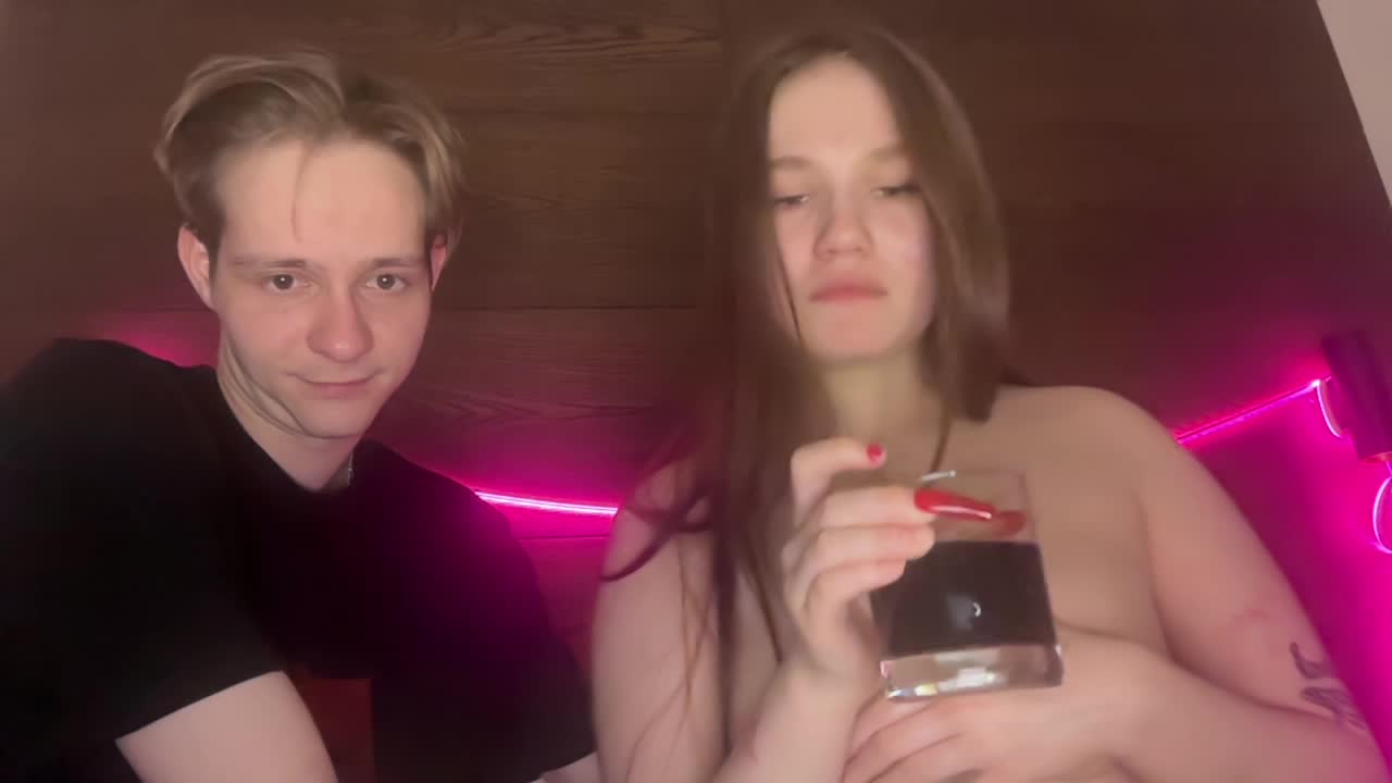 titsDestroy2007 Live Sex February 15, 2026