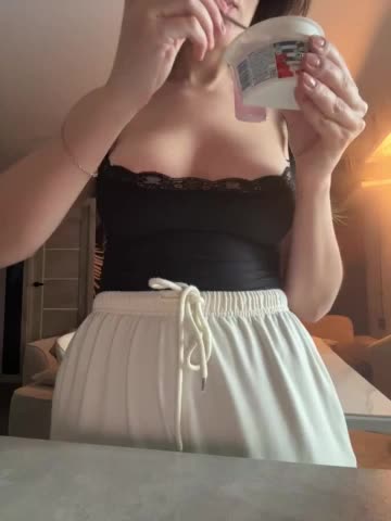 VICTORIA_ Live Sex February 15, 2026