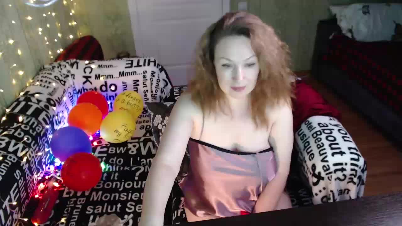 MeganIris Live Sex February 15, 2026