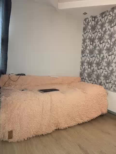 Eva-Bella Live Sex February 15, 2026