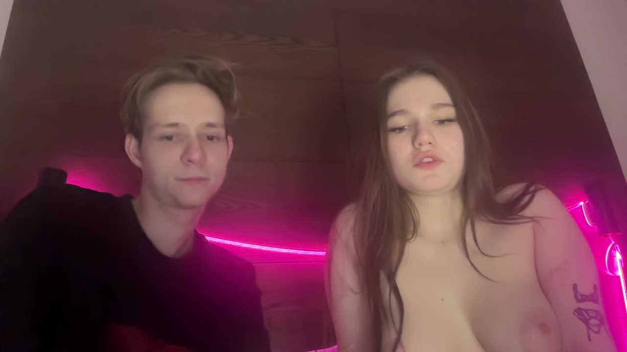 titsDestroy2007 Live Sex February 15, 2026