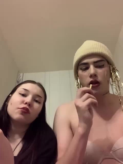 TUYA2 Live Sex February 15, 2026