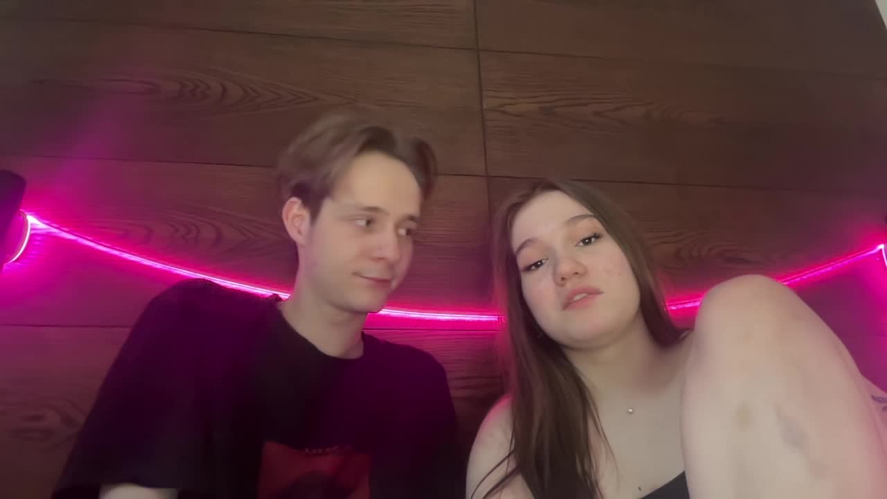 titsDestroy2007 Live Sex February 15, 2026