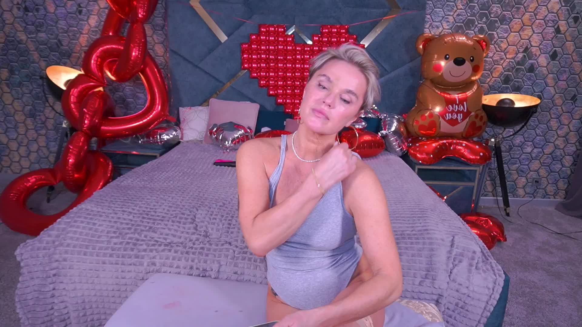 PleasureWeCouple Live Sex February 15, 2026