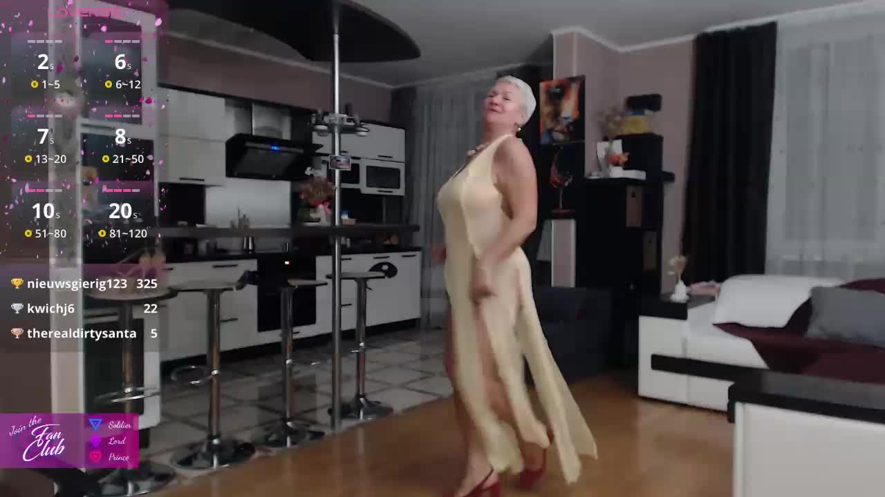 roxana-brooks Live Sex February 15, 2026
