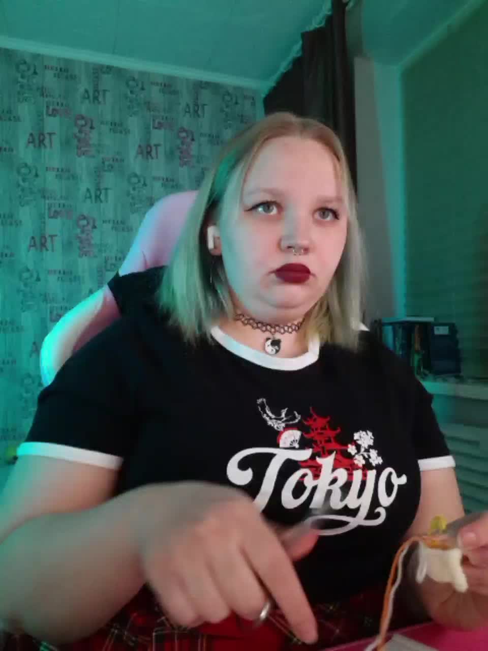 -MeooW- Live Sex February 15, 2026