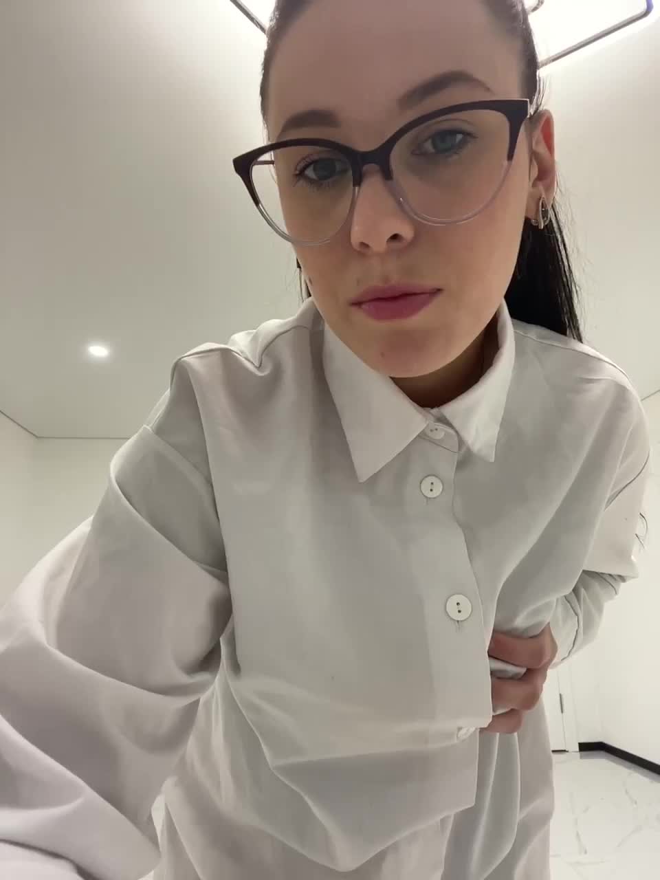 Potifays Live Sex February 15, 2026