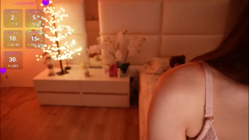 lilly_colins Live Sex February 15, 2026