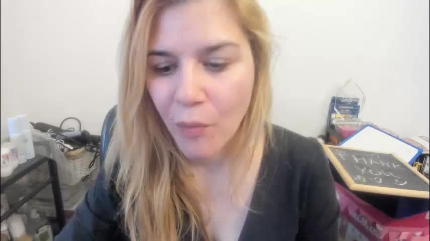 artsyandcraftsy_ Live Sex February 16, 2026