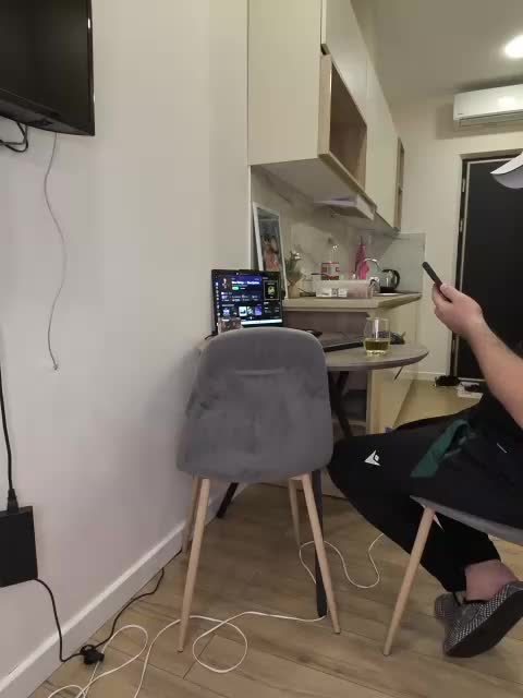 KissMyAss Live Sex February 16, 2026