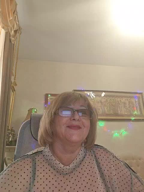 KarinkaSweet Live Sex February 16, 2026