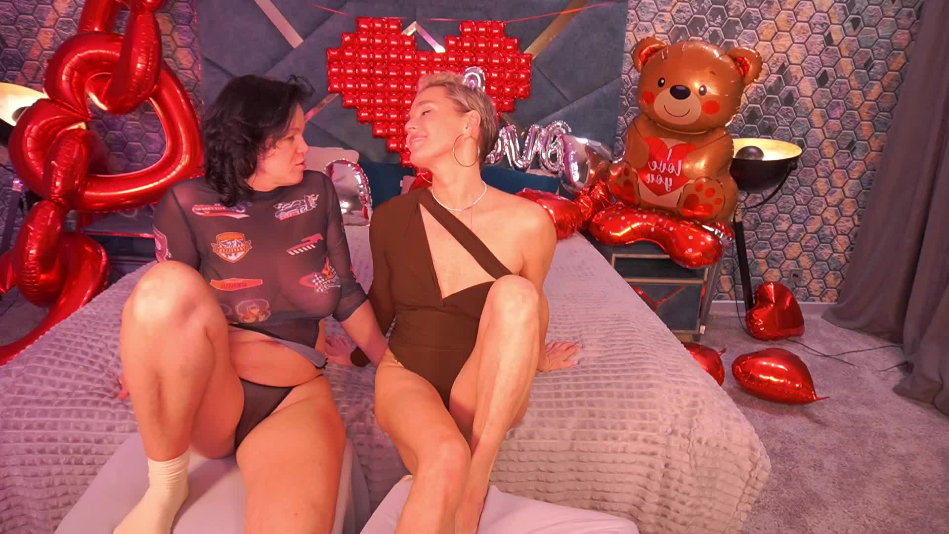 PleasureWeCouple Live Sex February 16, 2026