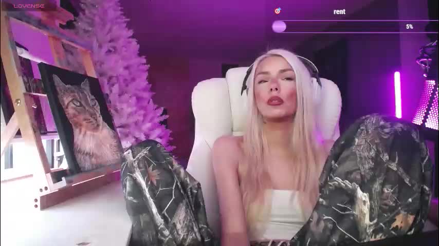 tinykylie Live Sex February 16, 2026