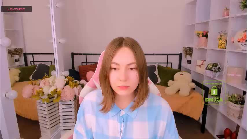 elma_lily Live Sex February 16, 2026