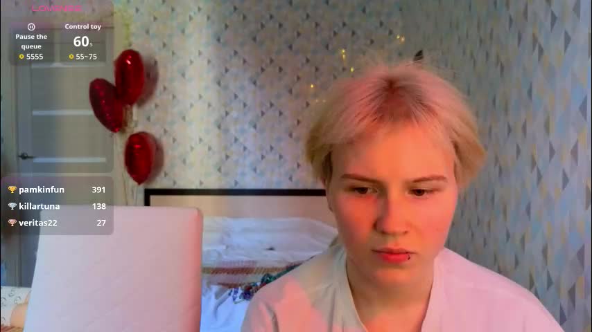 berry_assortment Live Sex February 16, 2026