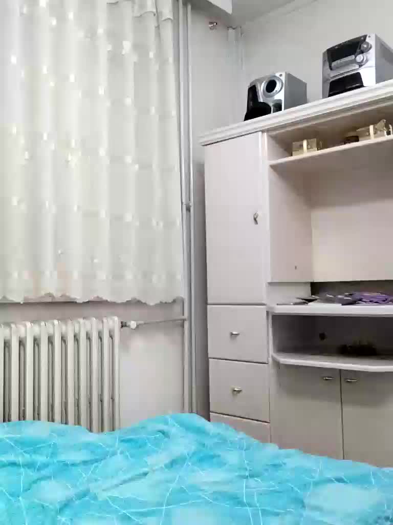 milf44milf Live Sex February 16, 2026