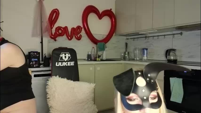 sofyandmike Live Sex February 16, 2026