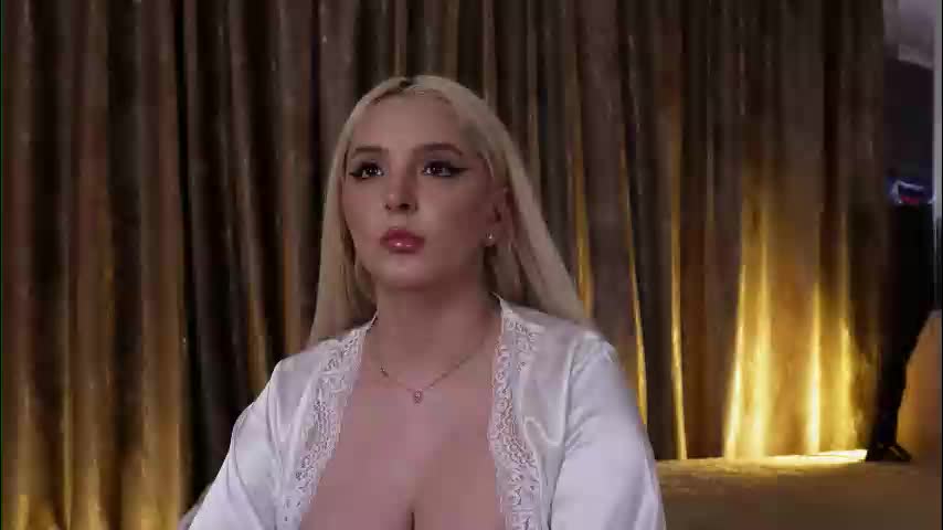 victoriamorrone Live Sex February 16, 2026