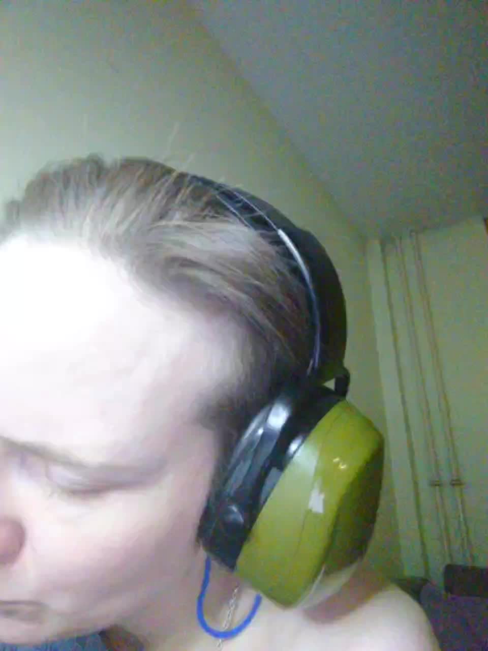 Magretta_Dering Live Sex February 16, 2026