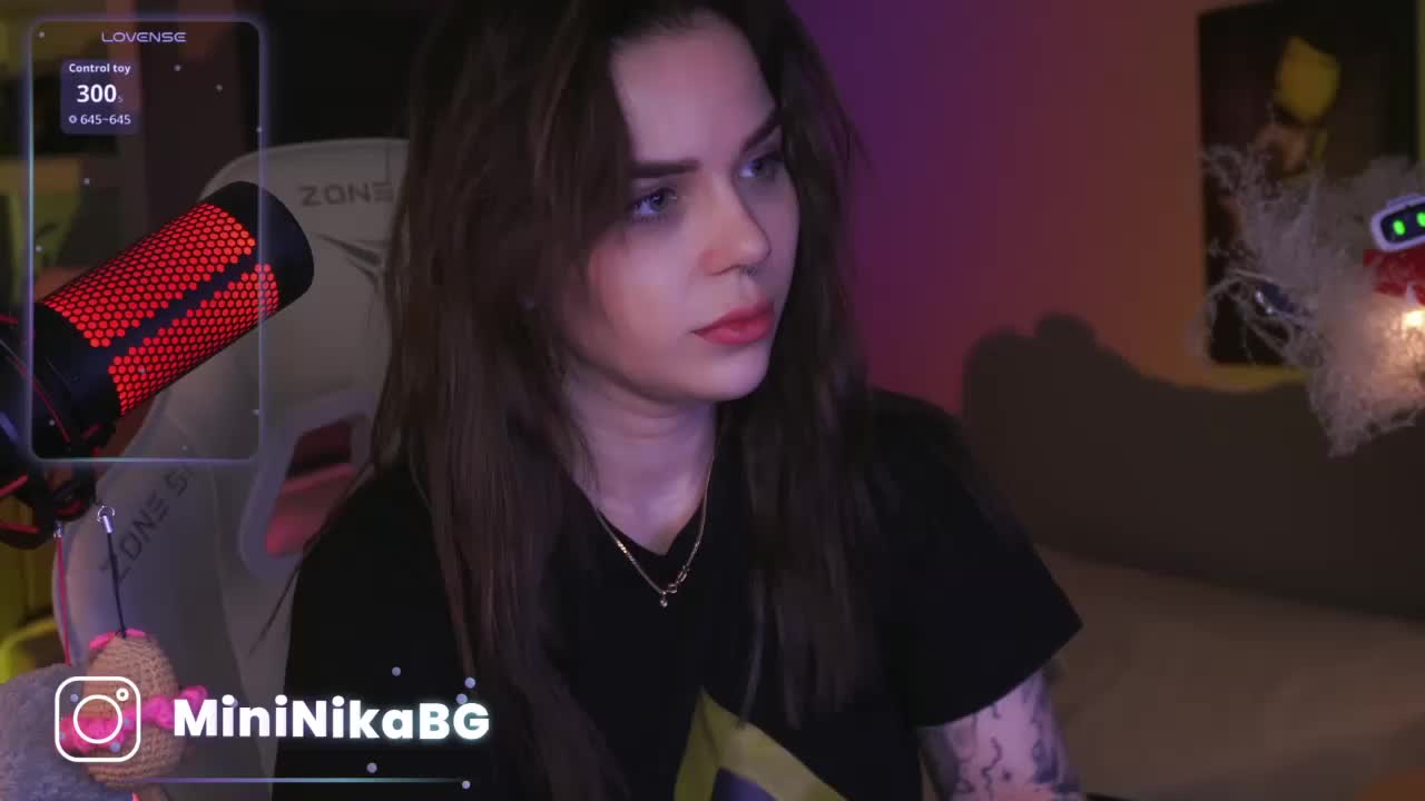 MiniNika Live Sex February 16, 2026