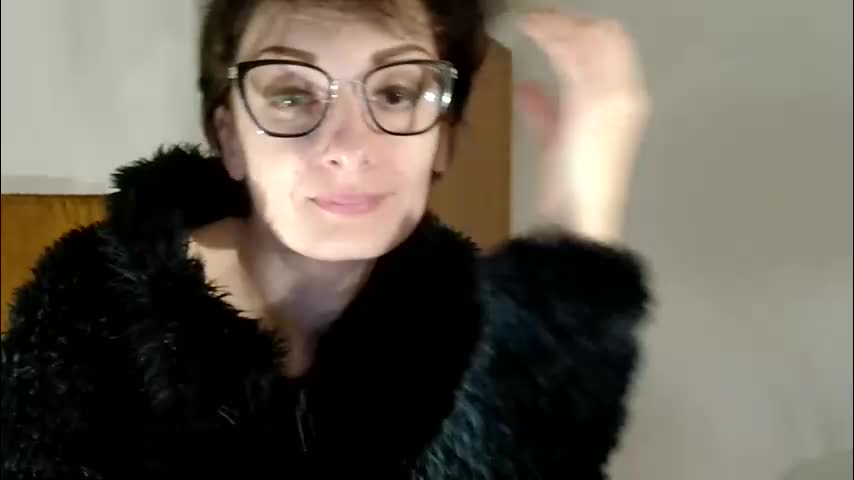 bebacksooon Live Sex February 16, 2026