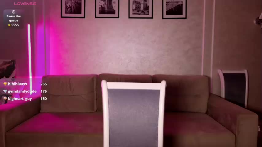 -moon-girl-18 Live Sex February 16, 2026