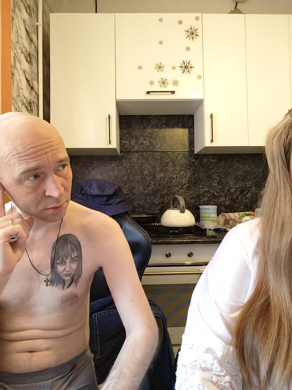 Innokentiy449 Live Sex February 16, 2026